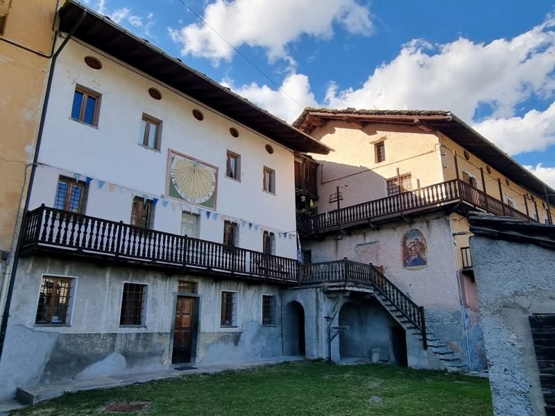 poi-ex-municipio-e-canonica-1774860754